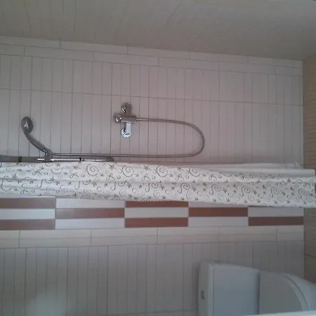 Dworek Bed & Breakfast Poznan